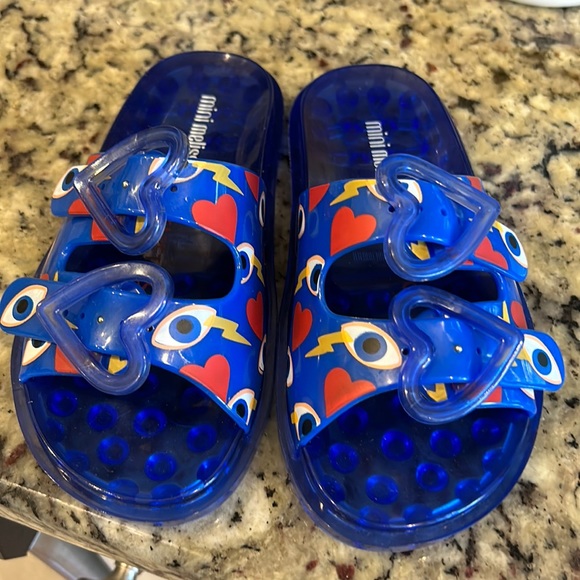 Girls 11 MINI MELISSA WIDE + CAPETOS KIDS NWT - Picture 1 of 7